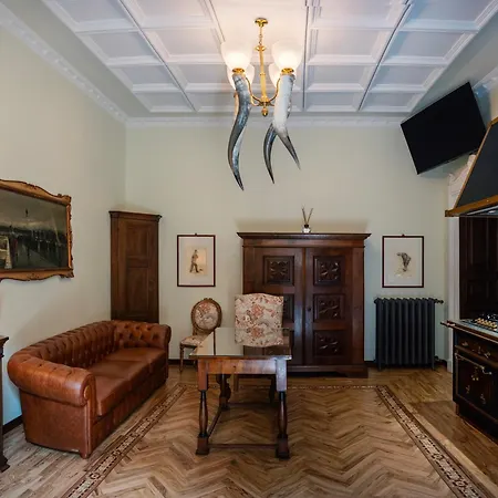 Regal House Regimental * Βερόνα